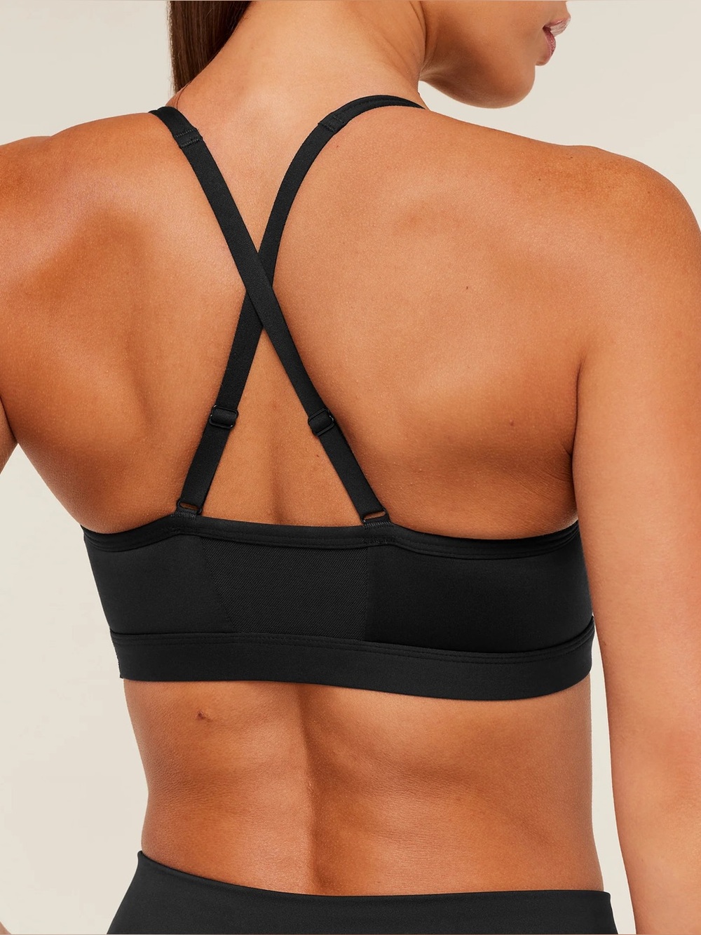 Gymshark Ruched Sports Bra - Picture 7 of 8